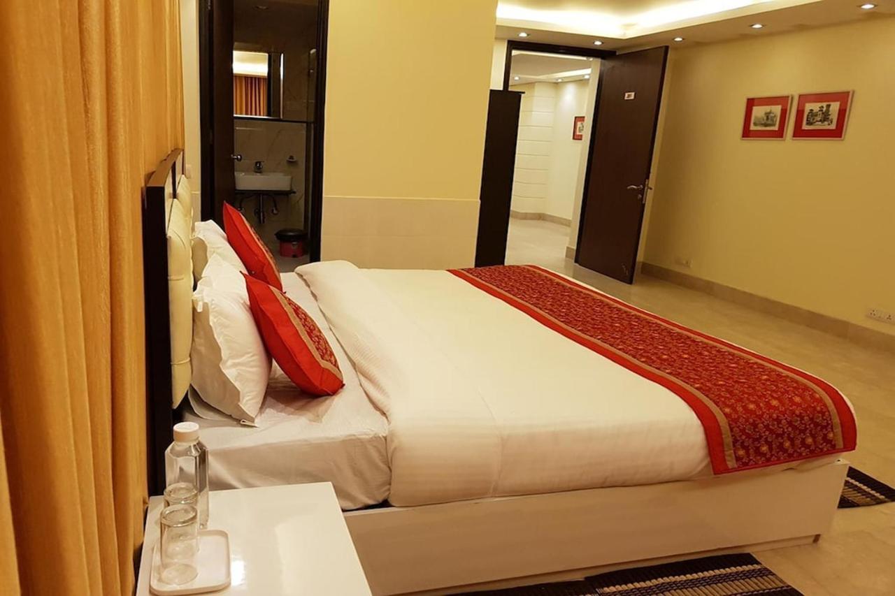 Greenleaf Apartment And Suites, Kalkaji Nuova Delhi Esterno foto