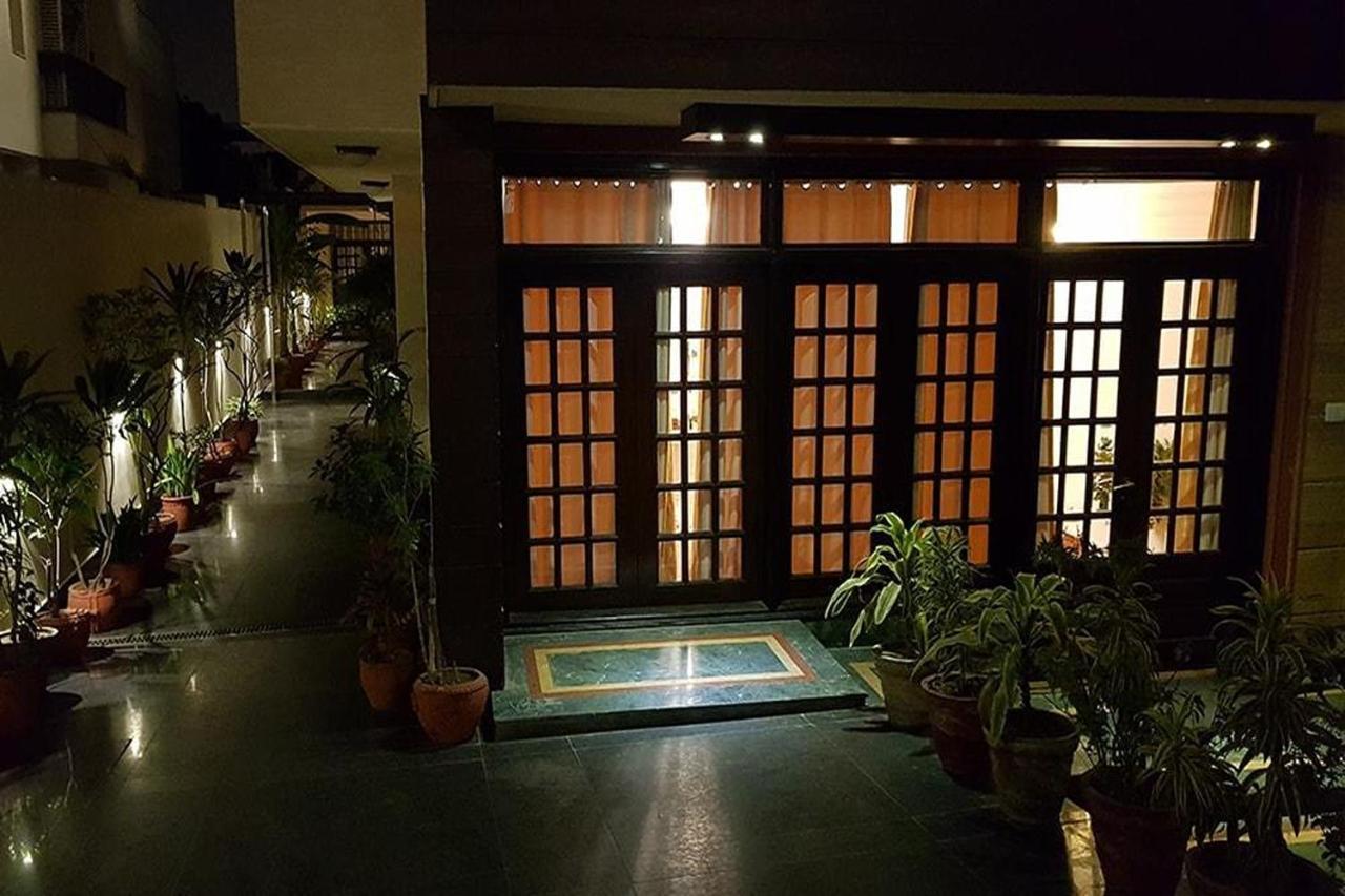 Greenleaf Apartment And Suites, Kalkaji Nuova Delhi Esterno foto