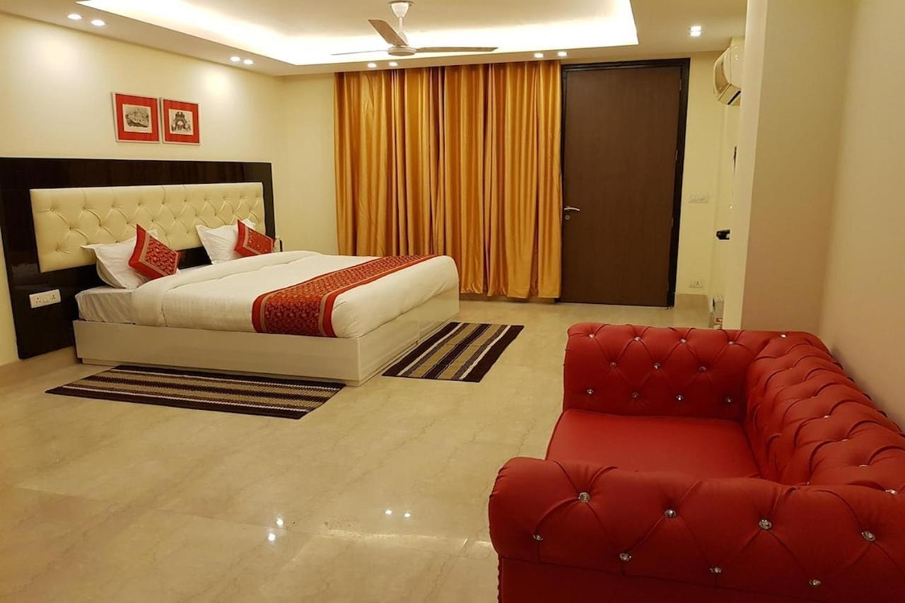 Greenleaf Apartment And Suites, Kalkaji Nuova Delhi Esterno foto