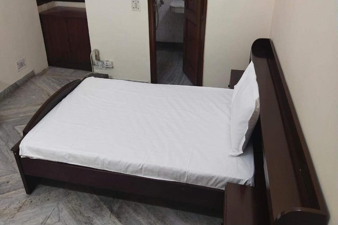 Greenleaf Apartment And Suites, Kalkaji Nuova Delhi Esterno foto