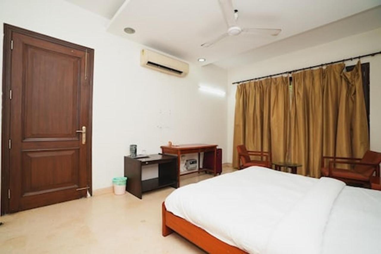 Greenleaf Apartment And Suites, Kalkaji Nuova Delhi Esterno foto