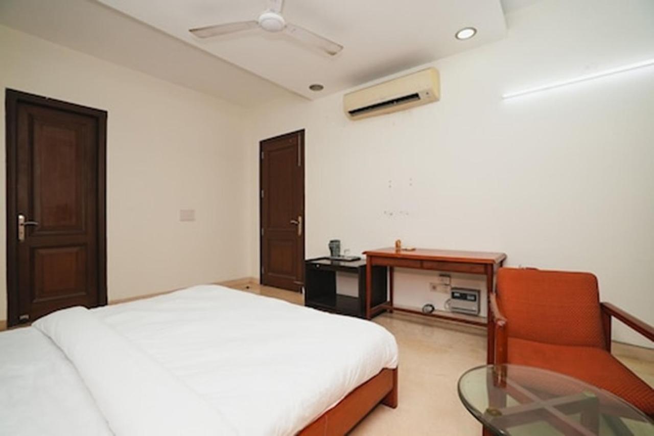 Greenleaf Apartment And Suites, Kalkaji Nuova Delhi Esterno foto