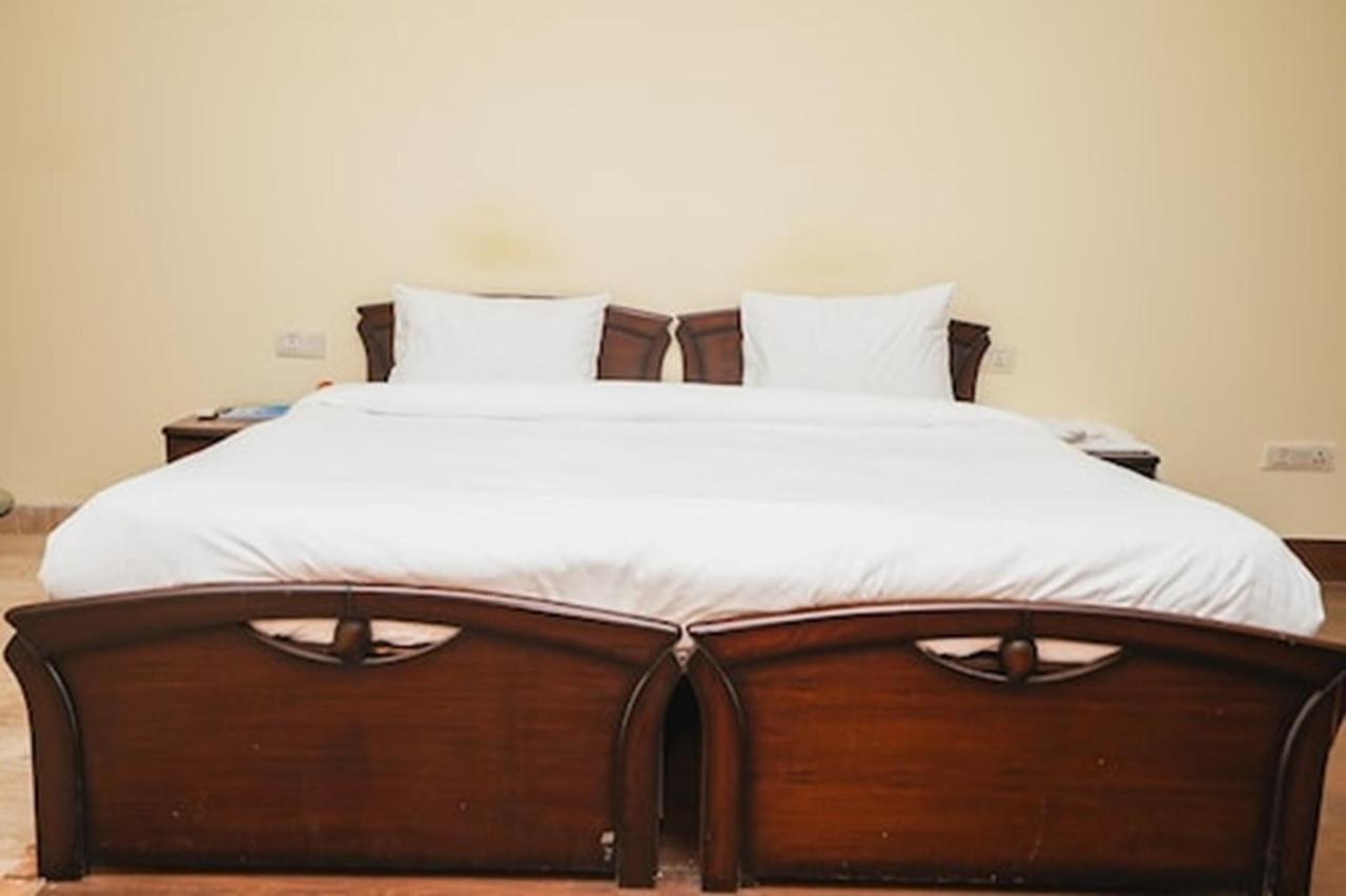 Greenleaf Apartment And Suites, Kalkaji Nuova Delhi Esterno foto